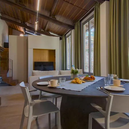 Toscanelli Retreat *